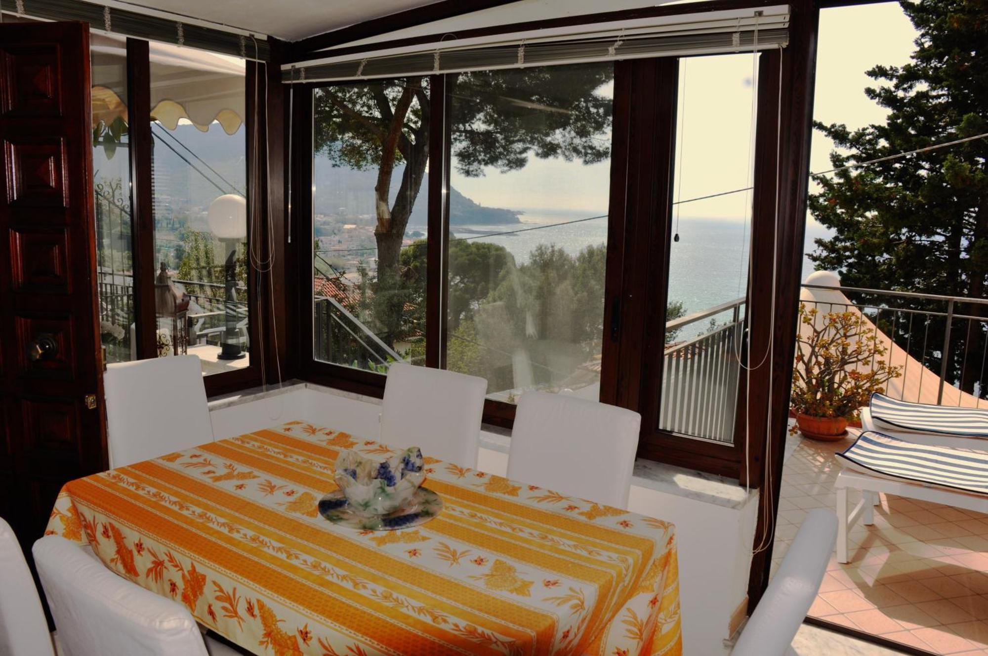 Villa Laura Sea View Apartments Santa Maria di Castellabate Room photo