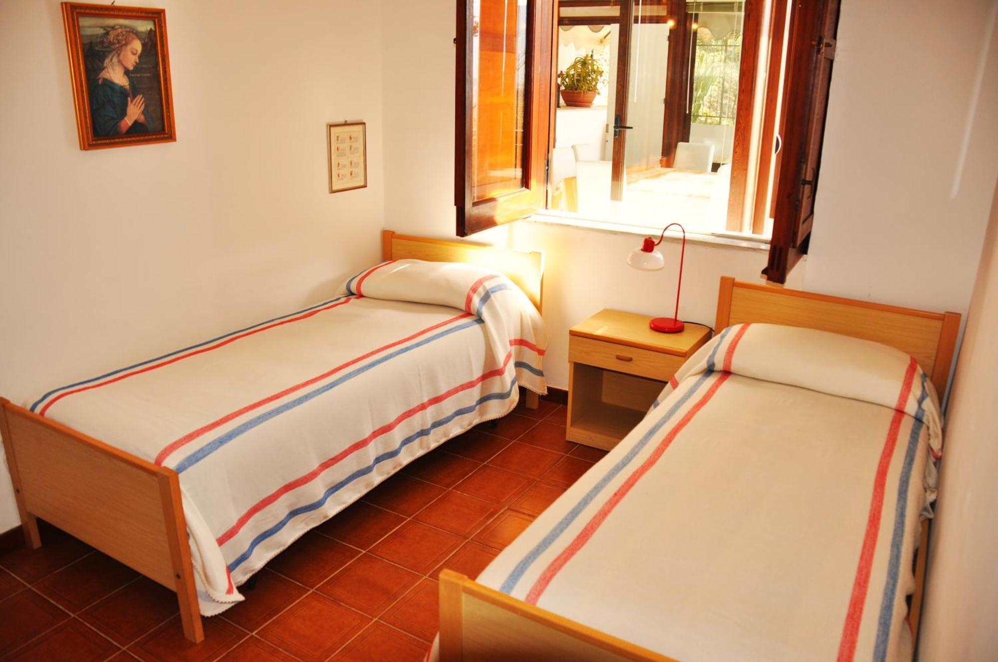 Villa Laura Sea View Apartments Santa Maria di Castellabate Room photo