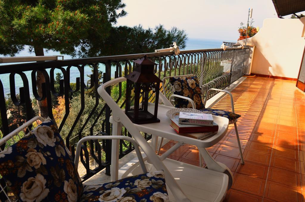 Villa Laura Sea View Apartments Santa Maria di Castellabate Exterior photo